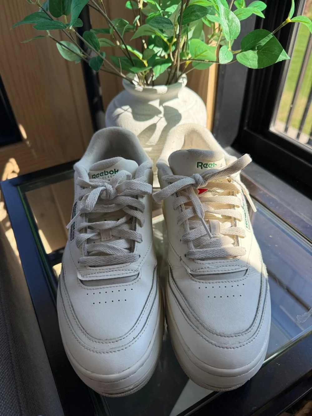 Reebok Cream/Off-White Low-Top Sneakers - Picture 2 of 6